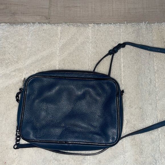 Navy and black Michael Kors cross-body purse - Picture 7 of 7